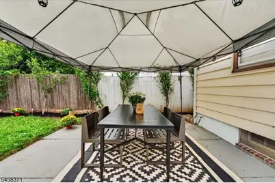 2101 Summit Ter, Linden, NJ 07036 - Photo 22