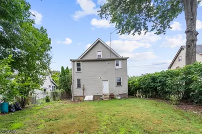 36 Pulaski St, Bloomfield, NJ 07003 - Photo 4