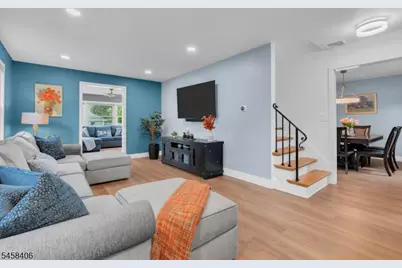 478 Whitewood Rd, Union Township, NJ 07083 - Photo 2