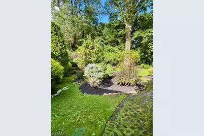 70 Mayfair Dr, West Orange Township, NJ 07052 - Photo 6