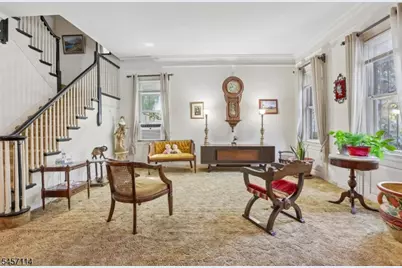 30 Somme St, Newark, NJ 07105 - Photo 10