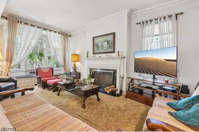 30 Somme St, Newark, NJ 07105 - Photo 8