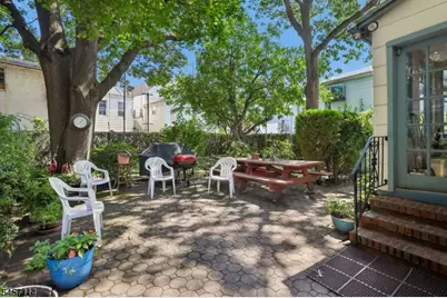 30 Somme St, Newark, NJ 07105 - Photo 34