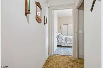 30 Somme St, Newark, NJ 07105 - Photo 32