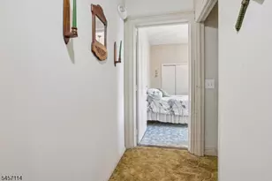 30 Somme St, Newark, NJ 07105 - Photo 32