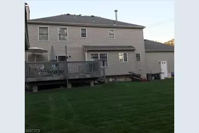 10 Lauren Ct, Byram Township, NJ 07874 - Photo 2