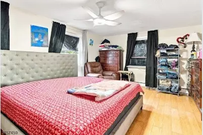 80 Churchill Ave, Franklin Township, NJ 08873 - Photo 12