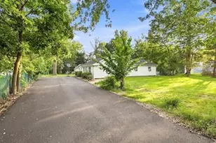 80 Churchill Ave, Franklin Township, NJ 08873 - Photo 18