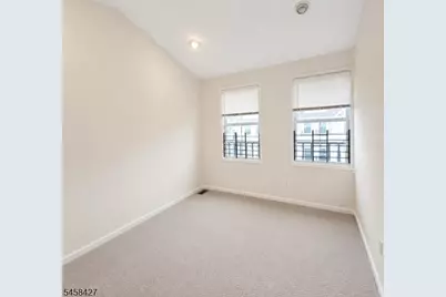 10 Devonshire Dr #141, Clifton, NJ 07013 - Photo 16