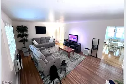 421 Bloomfield Ave #A1, Verona, NJ 07044 - Photo 4