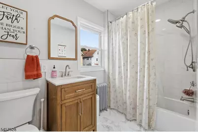 32 Barrington Ave, Clifton, NJ 07011 - Photo 36