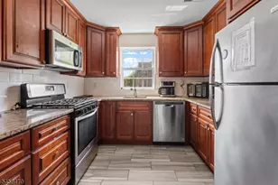 453-455 Washington St, Newark, NJ 07102 - Photo 4