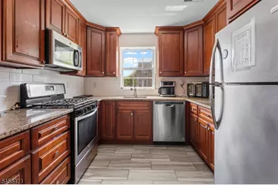 453-455 Washington St #3, Newark, NJ 07102 - Photo 4