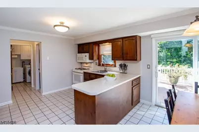 3 Sutphin Rd, Raritan Township, NJ 08822 - Photo 14