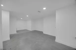 58 Ingraham Pl, Newark, NJ 07108 - Photo 12