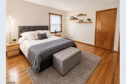 556 Cleveland Ave, Linden, NJ 07036 - Photo 6