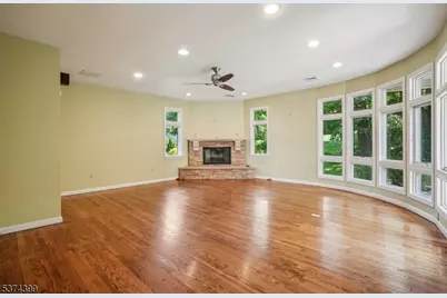 120 Silver Spring Rd, Millburn, NJ 07078 - Photo 14