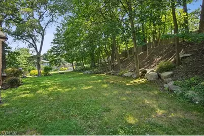 120 Silver Spring Rd, Millburn, NJ 07078 - Photo 36