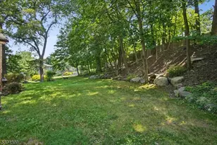 120 Silver Spring Rd, Millburn, NJ 07078 - Photo 36