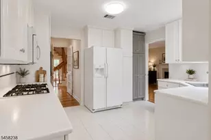 36 Robinhood Dr, Mountain Lakes, NJ 07046 - Photo 14