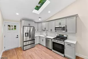 144 Main St, Newton, NJ 07860 - Photo 4