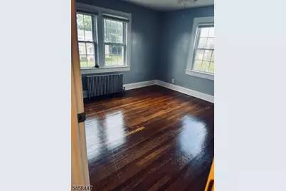 226 N 3rd Ave, Manville, NJ 08835 - Photo 32