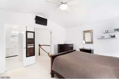 11 Ashley Court, Bedminster Township, NJ 07921 - Photo 14