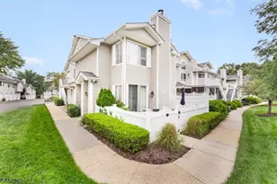 11 Ashley Ct, Bedminster Township, NJ 07921 - Photo 1