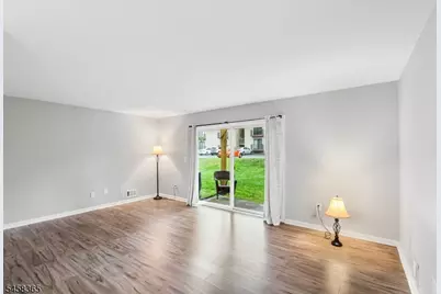 209 Spruce Hills Dr, Glen Gardner, NJ 08826 - Photo 4