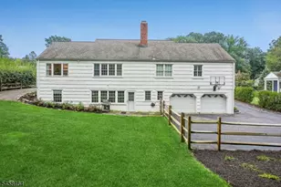33 Bradwahl Dr, Morris Township, NJ 07960 - Photo 20