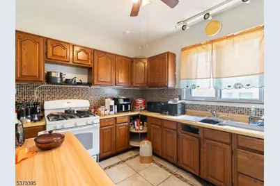 98 Ashland Ave, East Orange, NJ 07017 - Photo 2