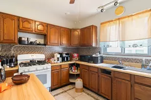 98 Ashland Ave, East Orange, NJ 07017 - Photo 2
