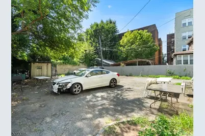 98 Ashland Ave, East Orange, NJ 07017 - Photo 12