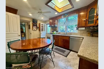 5 Oakura Ln, Bedminster Township, NJ 07921 - Photo 18