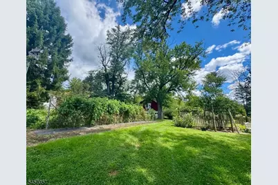 5 Oakura Ln, Bedminster Township, NJ 07921 - Photo 8