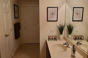 4148 Cory Ln, Elmwood Park, NJ 07407 - Photo 8
