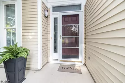 6 Weybourne Ln, White Township, NJ 07823 - Photo 2