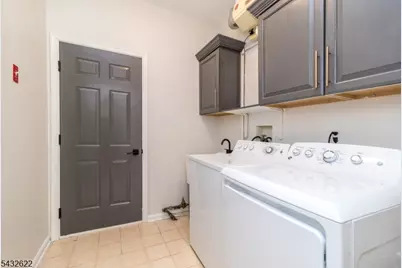 6 Weybourne Ln, White Township, NJ 07823 - Photo 38