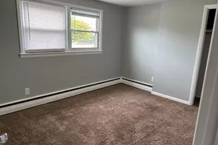 38 Rudolph Ave, Elmwood Park, NJ 07407 - Photo 6