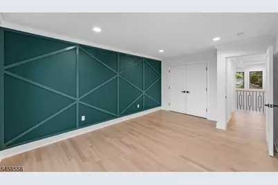 104 Highview Dr, Clifton, NJ 07013 - Photo 22