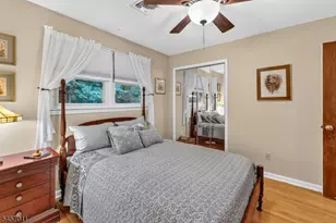 75 E Mountain Rd, Hillsborough Township, NJ 08844 - Photo 18