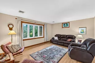 75 E Mountain Rd, Hillsborough Township, NJ 08844 - Photo 10