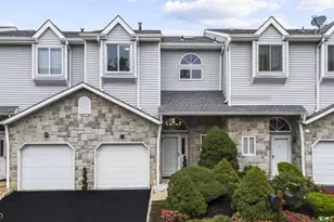 4 Lee Lee Ln, Old Bridge Township, NJ 08879 - Photo 1