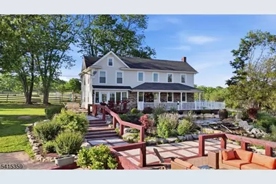 72 Pond Ln, Holland Township, NJ 08848 - Photo 4