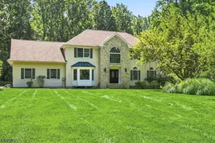 19 Woodfield Rd, Green Township, NJ 07821 - Photo 22
