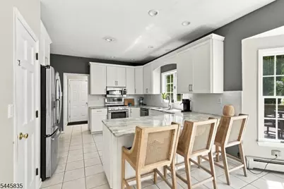 19 Woodfield Rd, Green Township, NJ 07821 - Photo 4