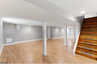 154 Mulberry Ln, Middlesex, NJ 08846 - Photo 24