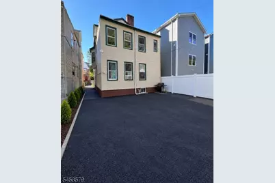 196 Amherst St #2, East Orange, NJ 07018 - Photo 2