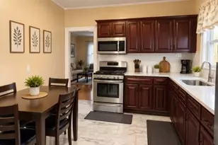 196 Amherst St, East Orange, NJ 07018 - Photo 4