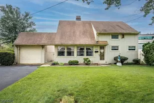 1041 Richard Blvd, Rahway, NJ 07065 - Photo 1